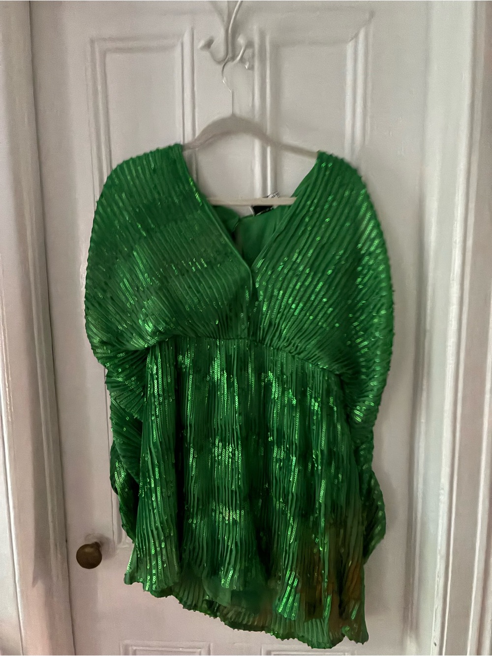 ASOS Emerald Green Sequin V-Neck Mini Dress - Picture 2 of 5